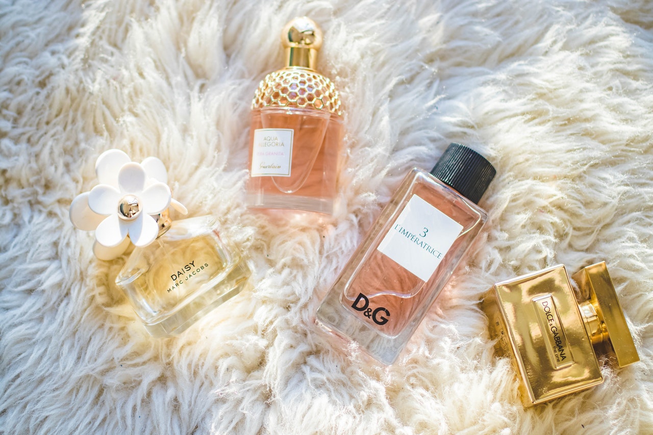 Jak dobrać perfumy? Jak wybrać zapach dla siebie?